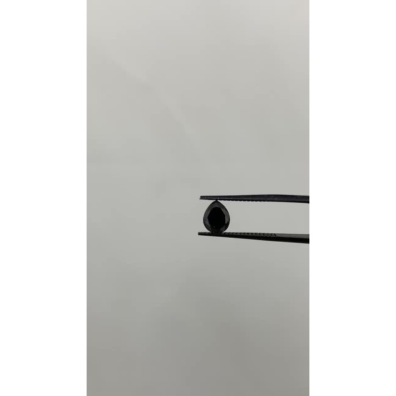 Diament o barwie fantazyjnej szlif gruszkowy, 0.88ct, VVS2, Fancy Black, GIA 2497923540