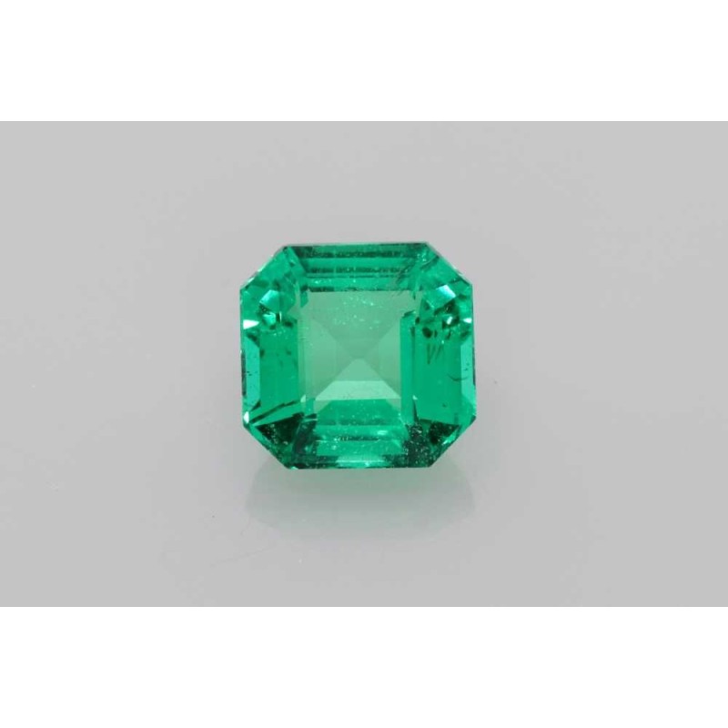Szmaragd Asscher, 1.76 ct, GREEN, GIA 2225465002 Szmaragd Asscher, 1.76 ct, GREEN, GIA 2225465002
