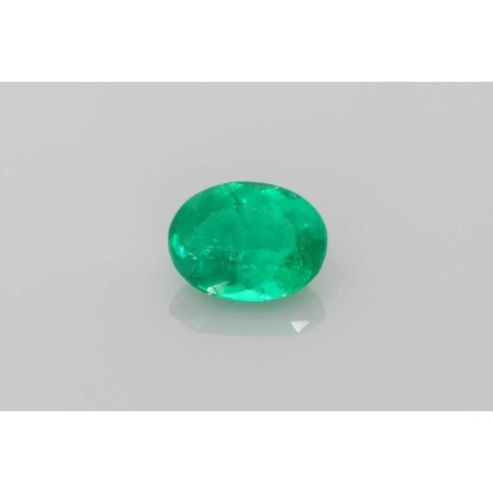 Szmaragd szlif owalny, 1.68 ct, GREEN, GIA 5221363594