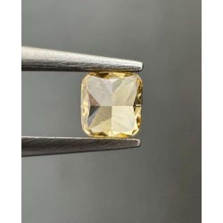 Diament o barwie fantazyjnej szlif poduszkowy brylantowy, 0.3ct, SI2, Fancy Intense Yellow Orange, GIA 1172506679