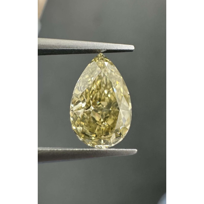 Diament o barwie fantazyjnej szlif gruszkowy, 1.41ct, VS2, Fancy Brownish Greenish Yellow, GIA 6224449440 Diament o barwie fantazyjnej szlif gruszkowy, 1.41ct, VS2, Fancy Brownish Greenish Yellow, GIA 6224449440
