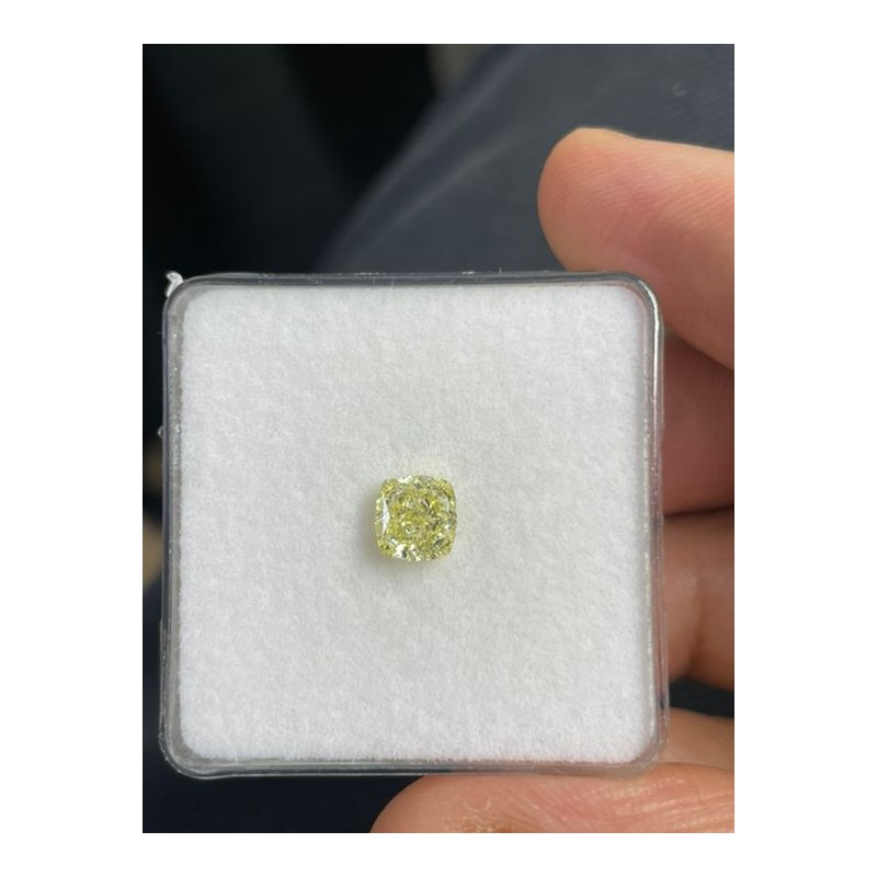 Diament o barwie fantazyjnej szlif poduszkowy brylantowy, 1.24ct, VS1, Fancy Yellow, GIA 6224932242 Diament o barwie fantazyjnej szlif poduszkowy brylantowy, 1.24ct, VS1, Fancy Yellow, GIA 6224932242