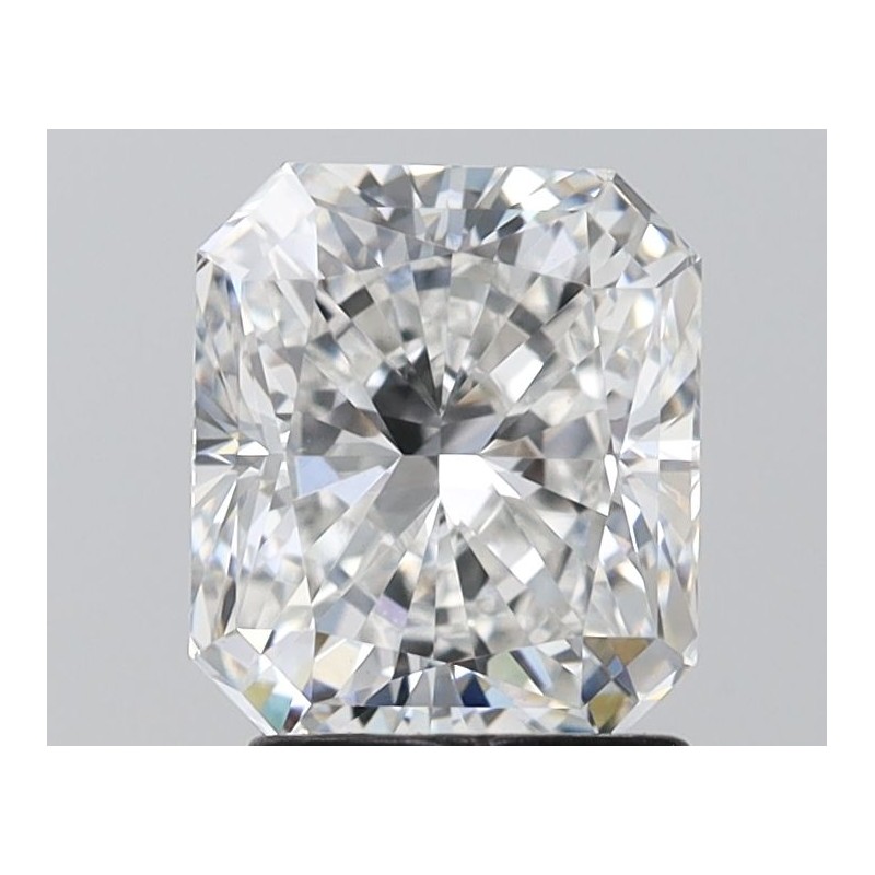 Diament laboratoryjny bezbarwny radiant, 2.18ct, VVS2, E, IGI LG680504762 Diament laboratoryjny bezbarwny radiant, 2.18ct, VVS2, E, IGI LG680504762