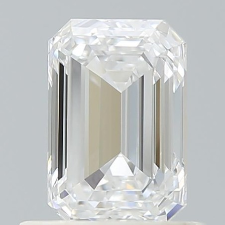 Diament laboratoryjny bezbarwny szlif szmaragdowy, 0.9ct, VVS2, D, IGI LG577370290