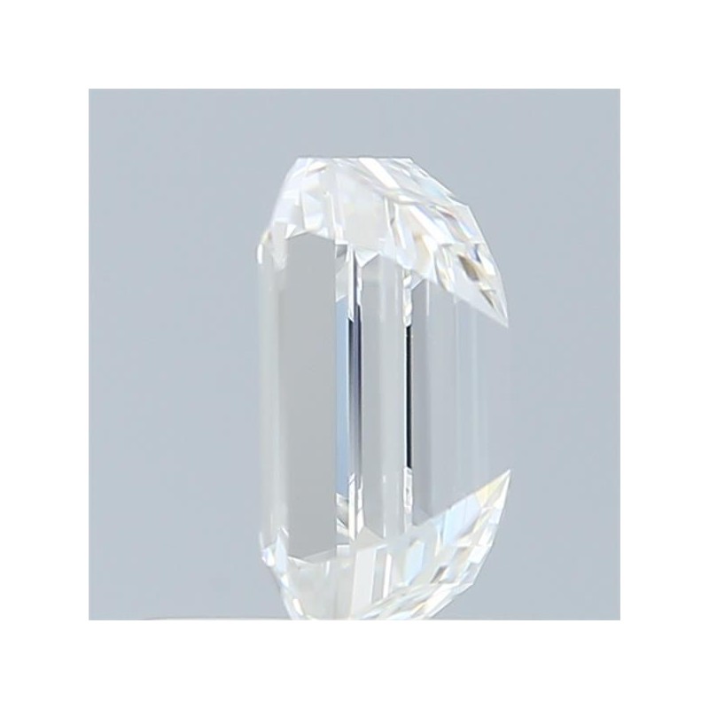 Diament laboratoryjny bezbarwny szlif szmaragdowy, 0.93ct, VVS1, D, IGI LG582370488 Diament laboratoryjny bezbarwny szlif szmaragdowy, 0.93ct, VVS1, D, IGI LG582370488
