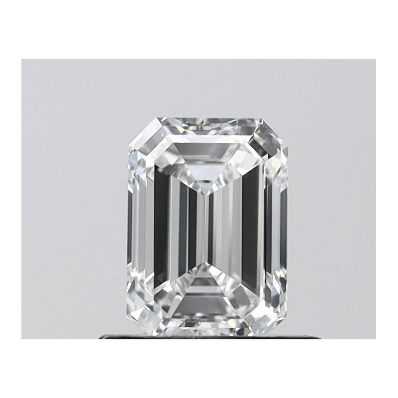 Diament laboratoryjny bezbarwny szlif szmaragdowy, 0.99ct, VVS1, E, IGI LG680563563 Diament laboratoryjny bezbarwny szlif szmaragdowy, 0.99ct, VVS1, E, IGI LG680563563