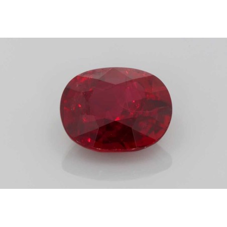 Rubin szlif owalny, 4.03 ct, RED, GIA 1543195803