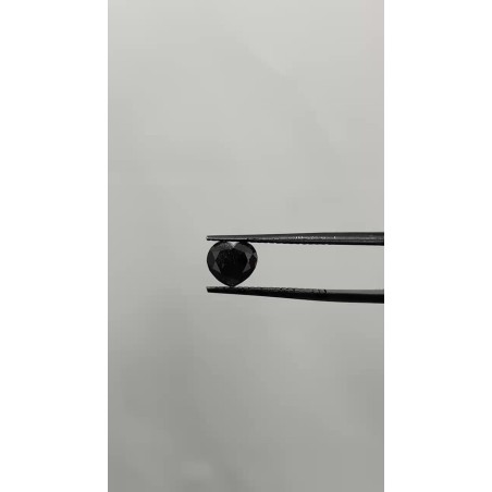 Diament o barwie fantazyjnej serce, 1.04ct, VVS2, Fancy Black, GIA 2235431815