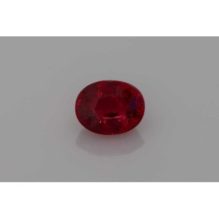 Rubin szlif owalny, 1.73 ct, RED, GIA 7448644733